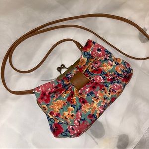 American Eagle Crossbody Purse With Bow